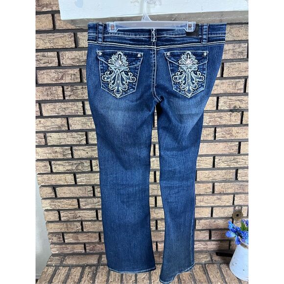 GRACE IN LA Women's Jeans Size 30 Bling Boot Cut Embroidered Pocket - Picture 2 of 10
